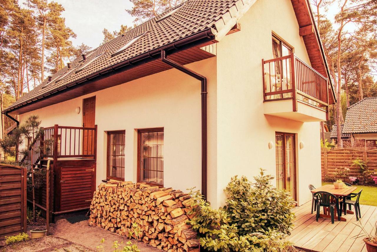 Urlop Przy Wydmach Apartment Miedzywodzie Exterior photo